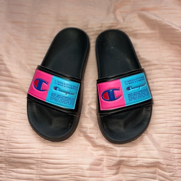 Champion, kids toddler slides size 11 - Picture 2 of 5